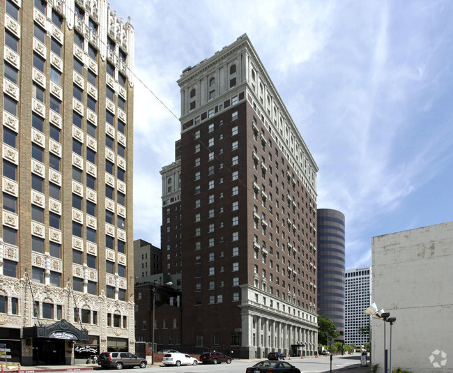 Building Photo - The Mayo Hotel Apartments