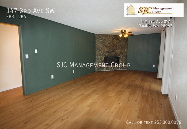 Building Photo - 147 3rd Ave SW