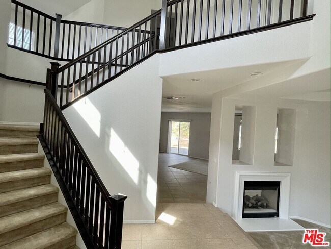 Building Photo - 8776 Soothing Ct