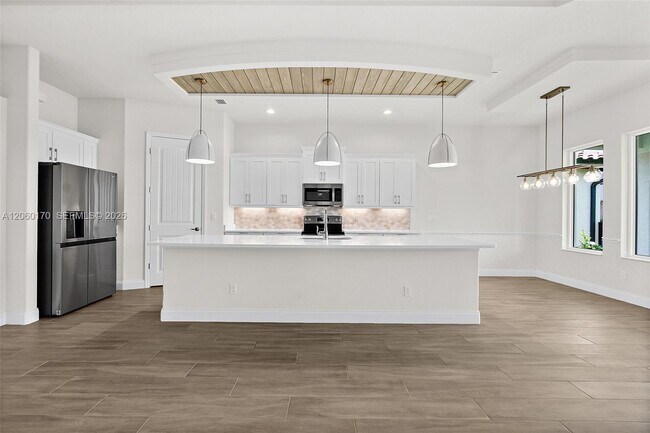 Building Photo - 3 Rio Vista Dr