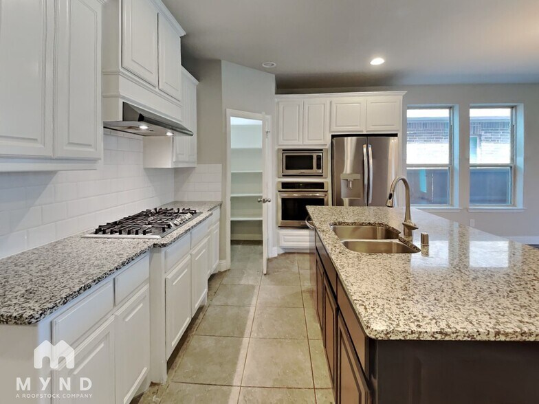 Building Photo - 1424 Bird Cherry Ln