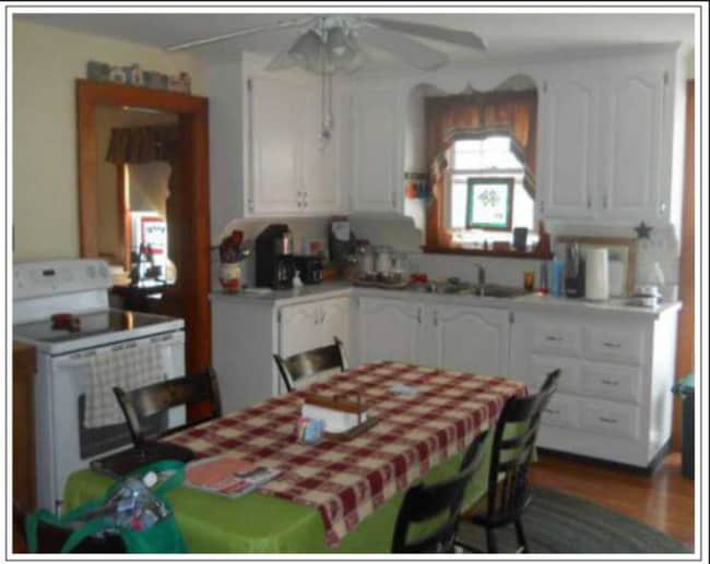 Building Photo - 10 Mulvanity St