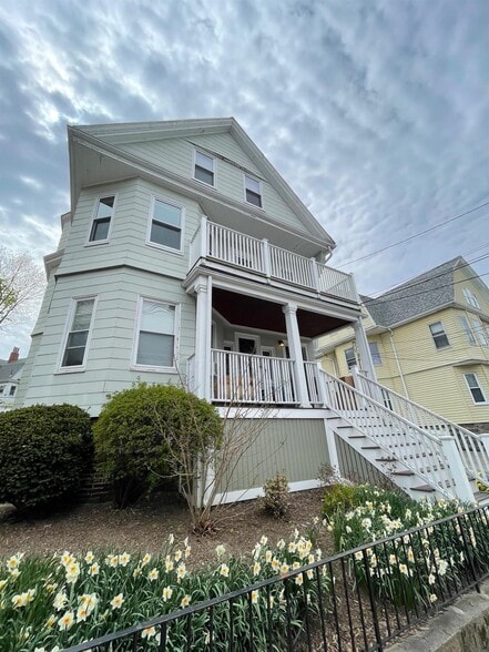 Primary Photo - 32 Pearson Rd