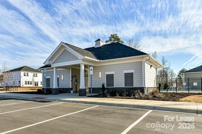 Building Photo - 110 Bird Dog Dr
