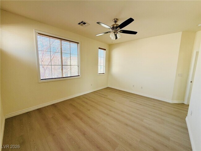 Building Photo - 8465 Adams Grove St