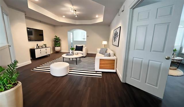 Building Photo - 812 Brookwater Dr