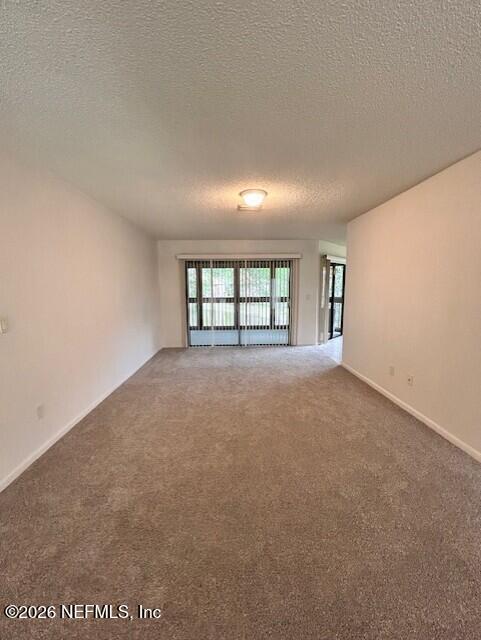 Building Photo - 46 Hembury Ln