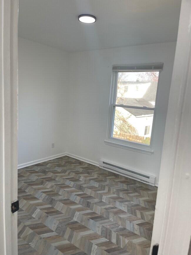 Building Photo - 7440 Fenner St