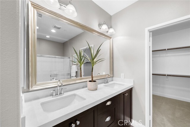 Building Photo - 43148 Avenida Cielo