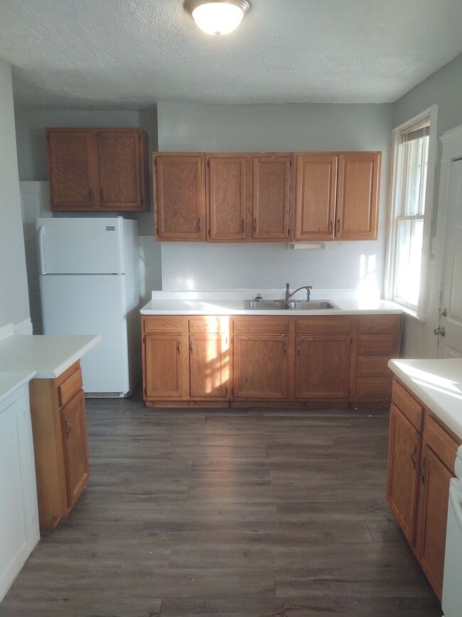 Building Photo - SW 619/621 23rd St