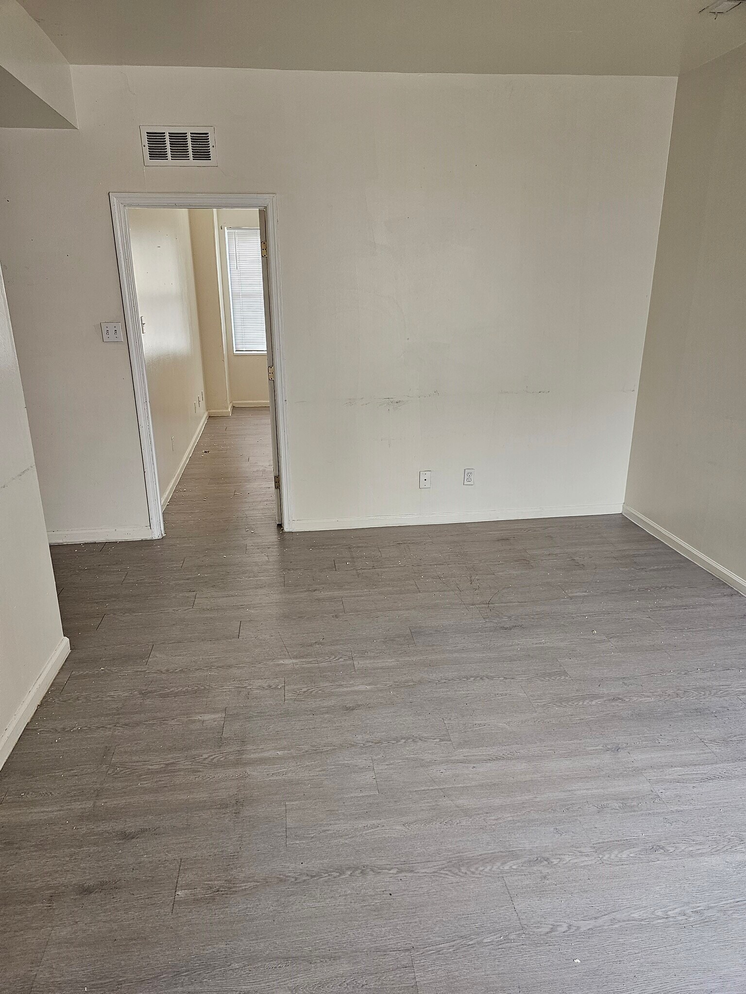 living room - 2023 S Compton Ave