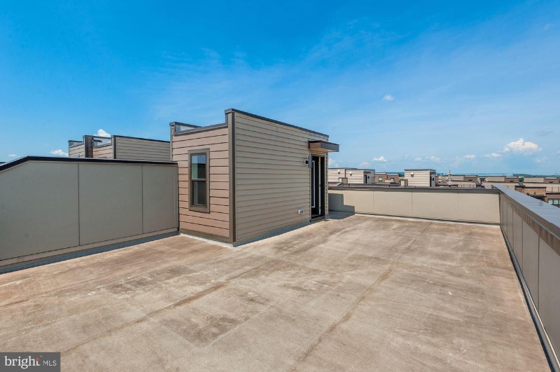 Building Photo - 4635 Charger Pl