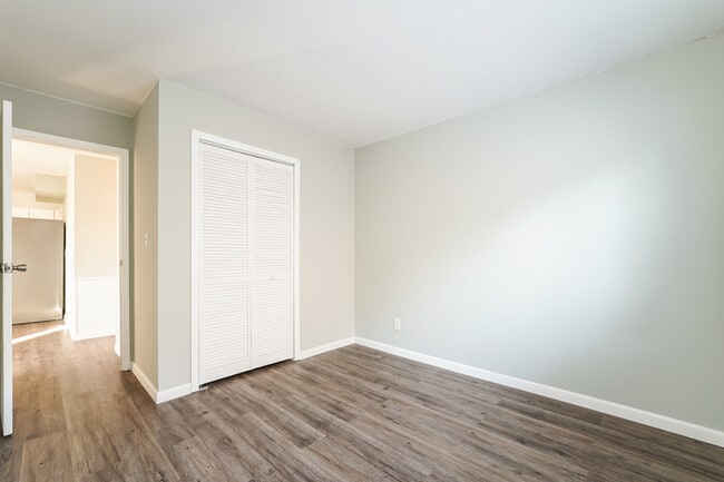 Building Photo - 2996 Perinton Pl