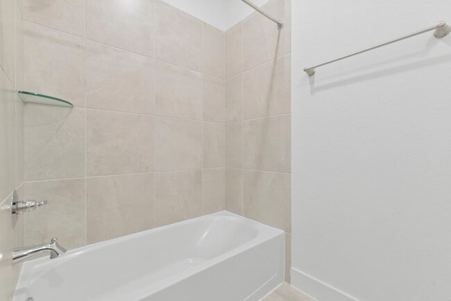 Building Photo - 21118 Garden Palm Dr