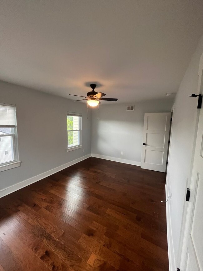 Building Photo - Lawrenceville 3 Bed, 2.5 Bath House with Parking for Lease July 1!