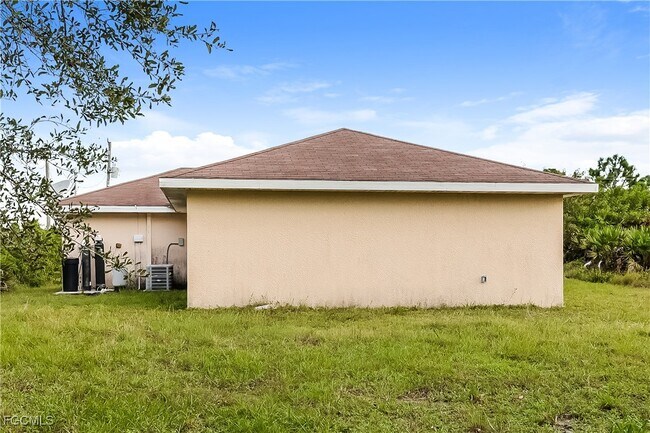 Building Photo - 2709 49th St W
