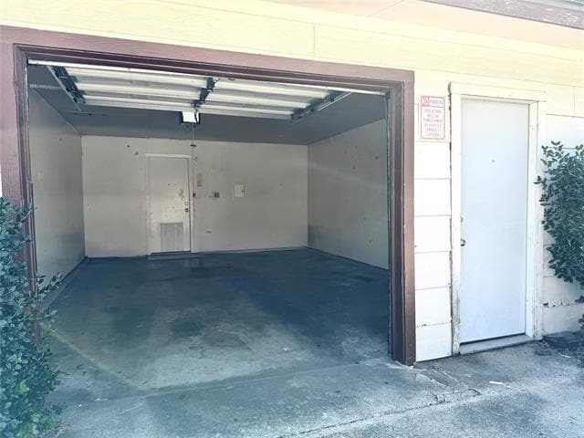 Building Photo - 3051 Olympia Dr