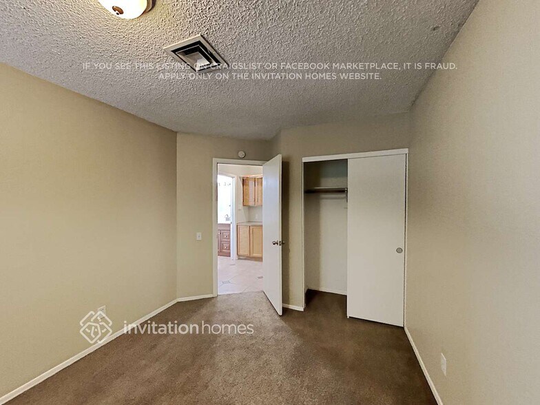 Building Photo - 5124 W Boston Way S