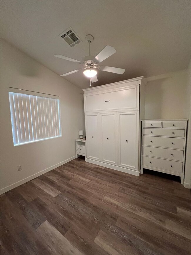 Building Photo - FURNISHED SHORT TERM RENTAL!