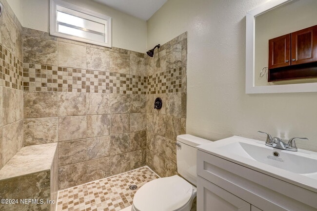 Building Photo - 4917 Dundee Rd