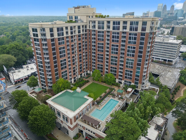 Building Photo - 1820 Peachtree St NW