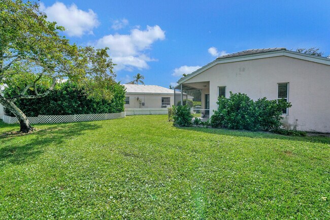 Building Photo - 1022 Island Manor Dr