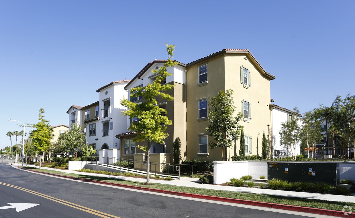 Miro Apartments Santa Fe Springs