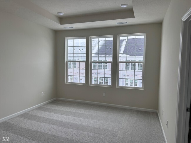 Building Photo - 14555 Elsmere Ln