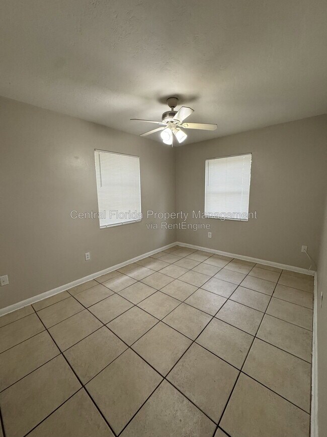 Building Photo - 809 Rockhill St