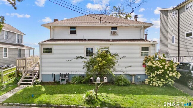 Building Photo - 105 Sunset Beach Rd