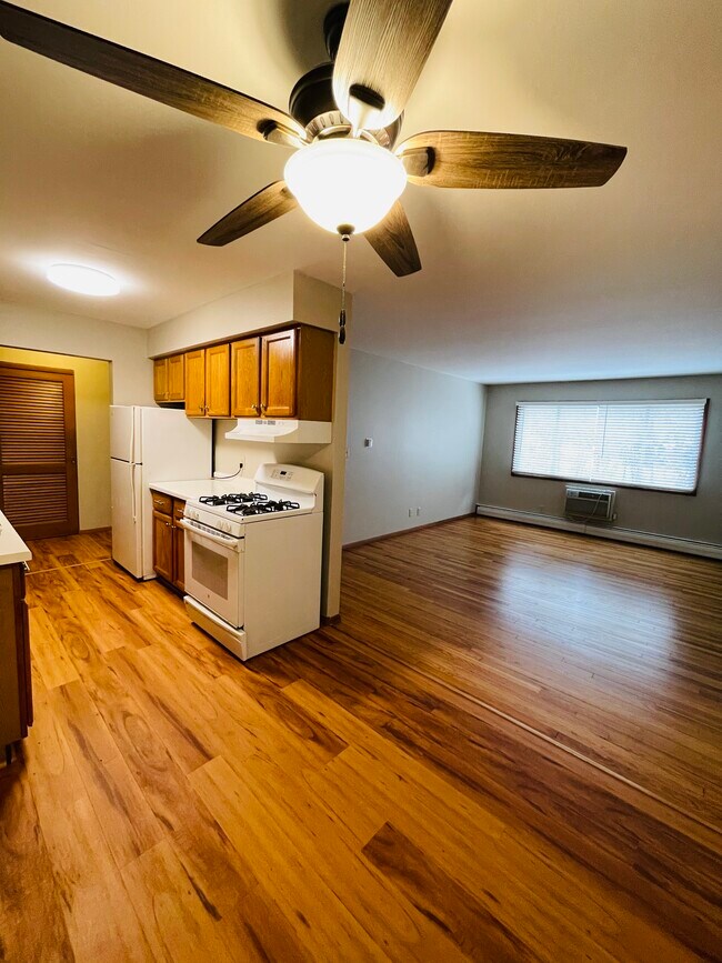 1625 Elmwood Ave 1625 Elmwood Ave Oshkosh WI 54901 Apartment Finder