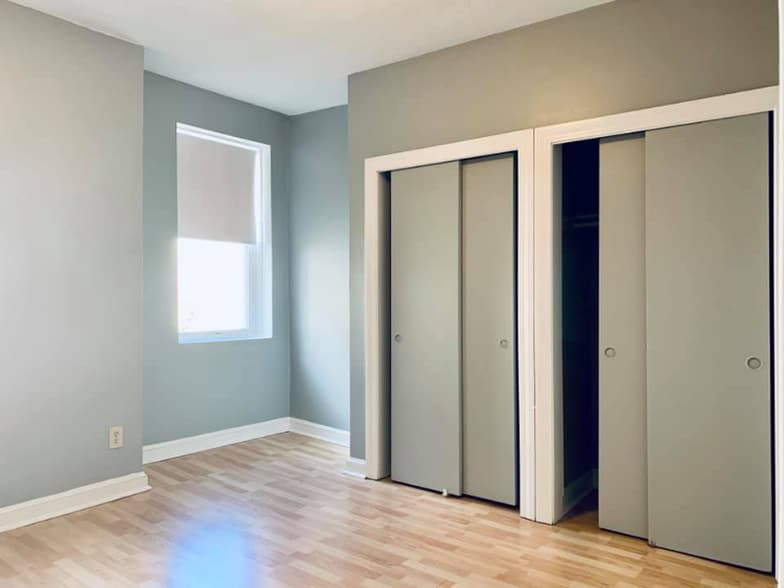 Building Photo - 1862 Beacon St