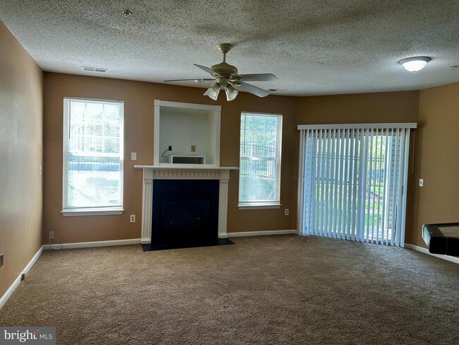 Building Photo - 7417 Hindon Cir