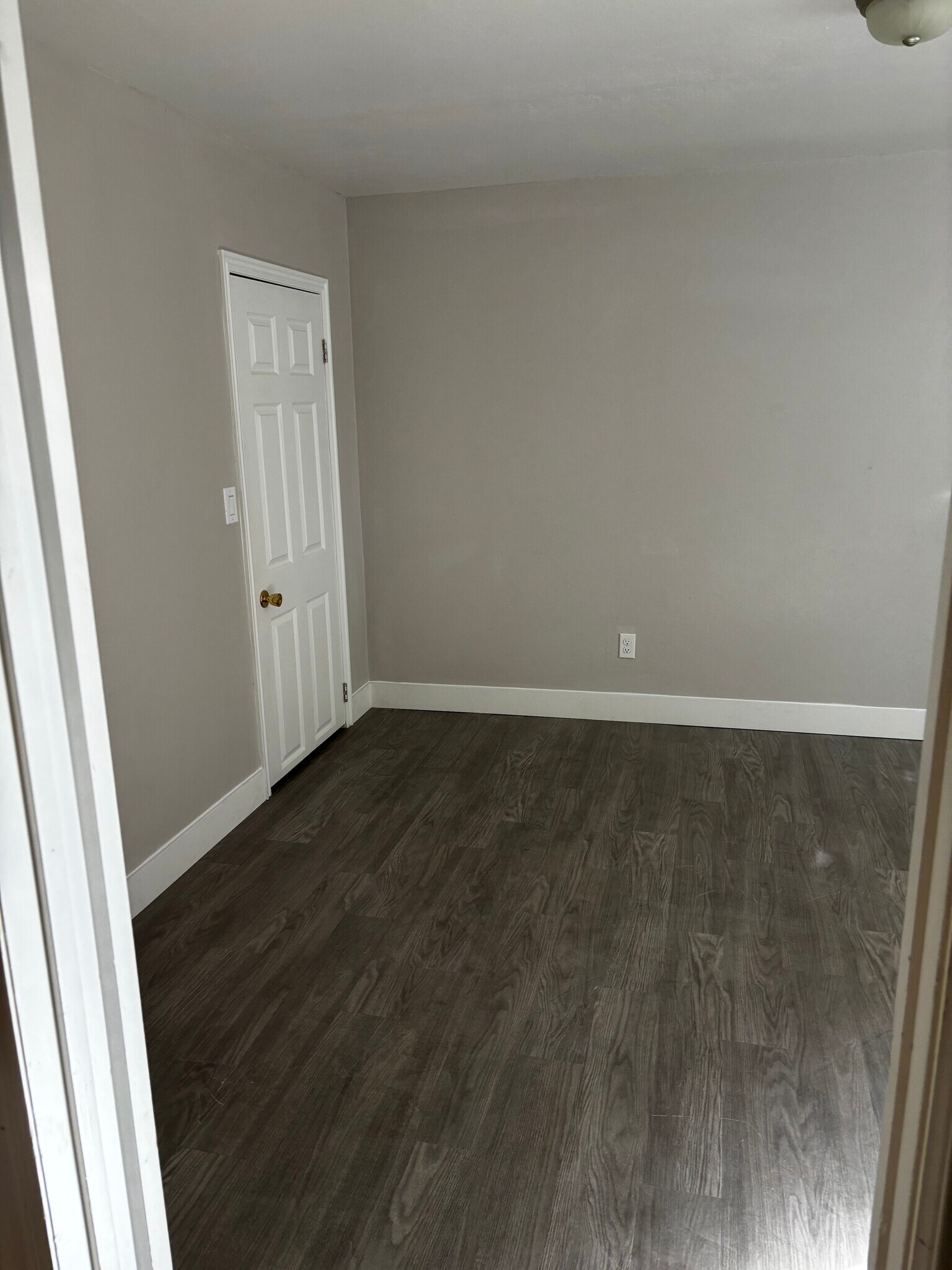 Bedroom 2 - 1295 Riverview Dr