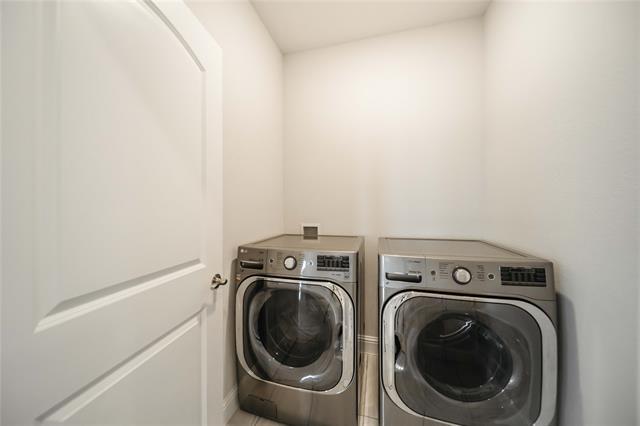 Building Photo - 3902 Aventino Ct