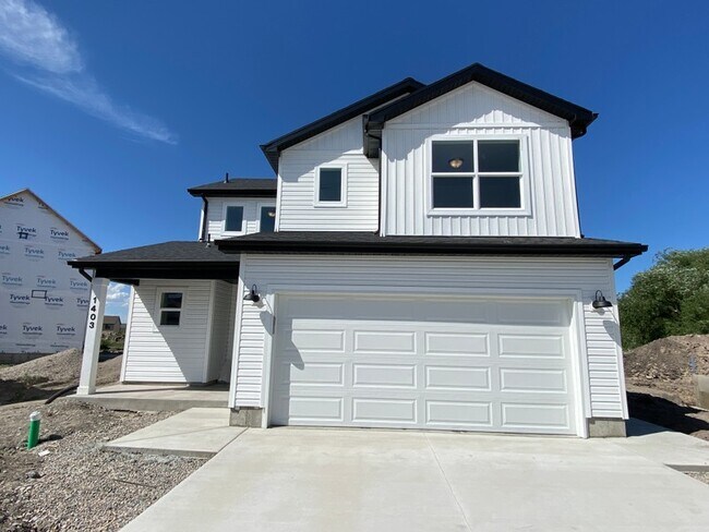 Building Photo - 1403 W Creekside Dr