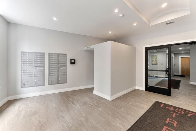 Building Photo - 1457 Tremont St