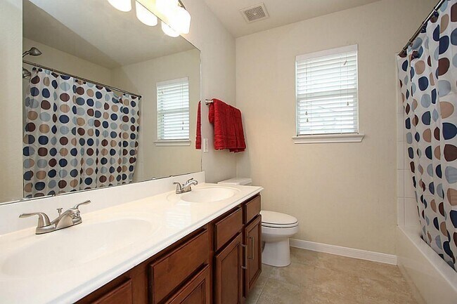Building Photo - 29619 S Legends Bend Dr