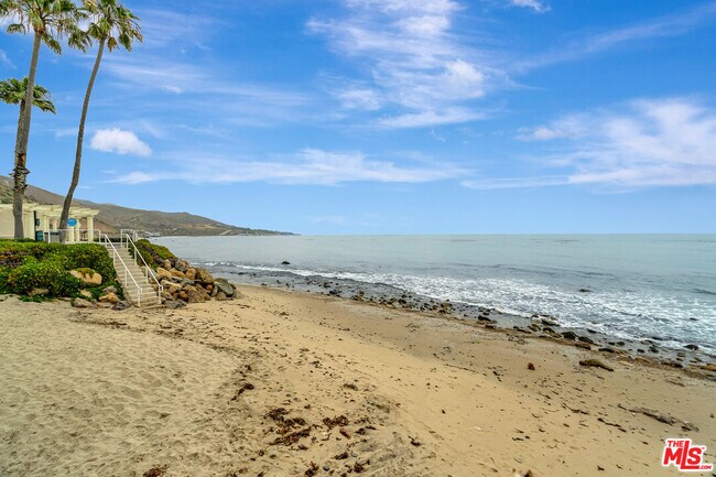 Building Photo - 26636 Latigo Shore Dr