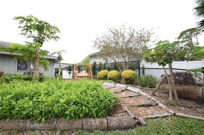 Building Photo - 18 Covington Ln