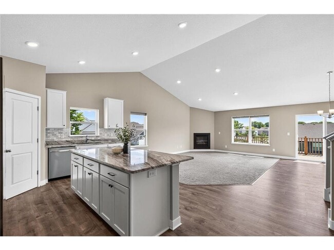 Building Photo - 18099 Heirloom Ct
