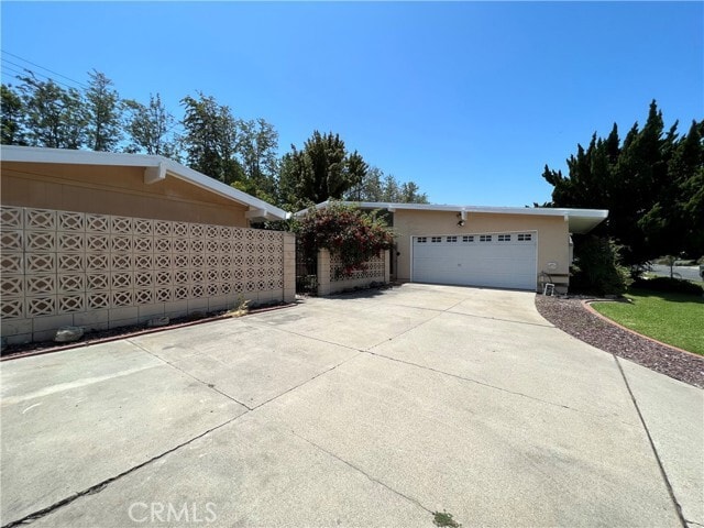 Building Photo - 3292 Yellowtail Dr