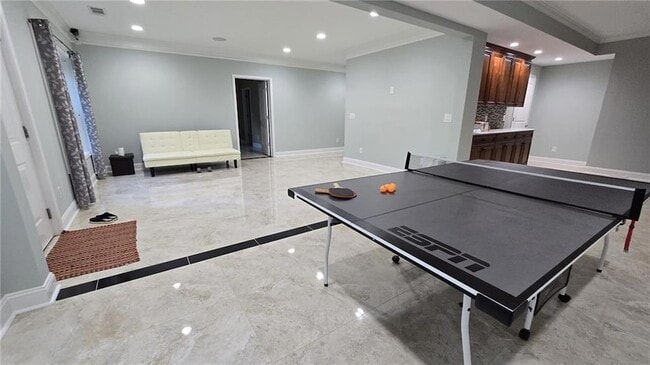 Building Photo - 6860 Rocking Horse Ln