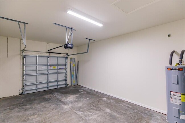 Building Photo - 1174 Navigator Rd