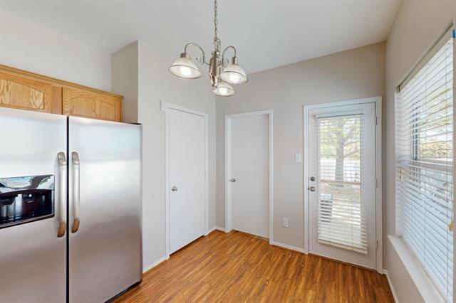 Building Photo - 1421 Cherokee Rose Trail