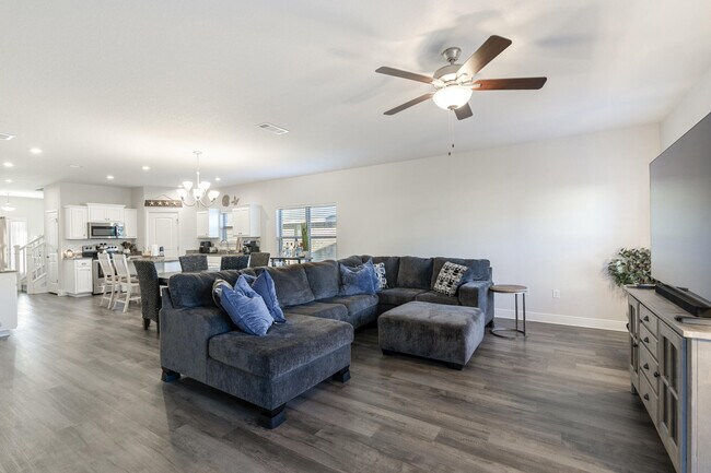 Building Photo - 113 Ridgeway Cir