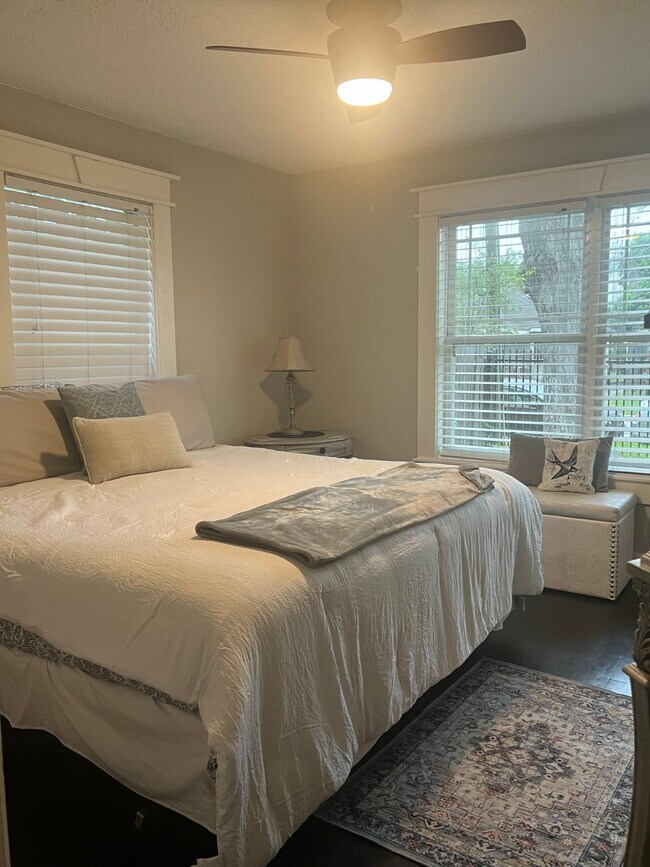 Building Photo - 4314 Gano St