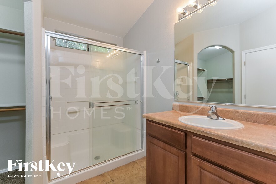 Building Photo - 8388 S Gupta Dr