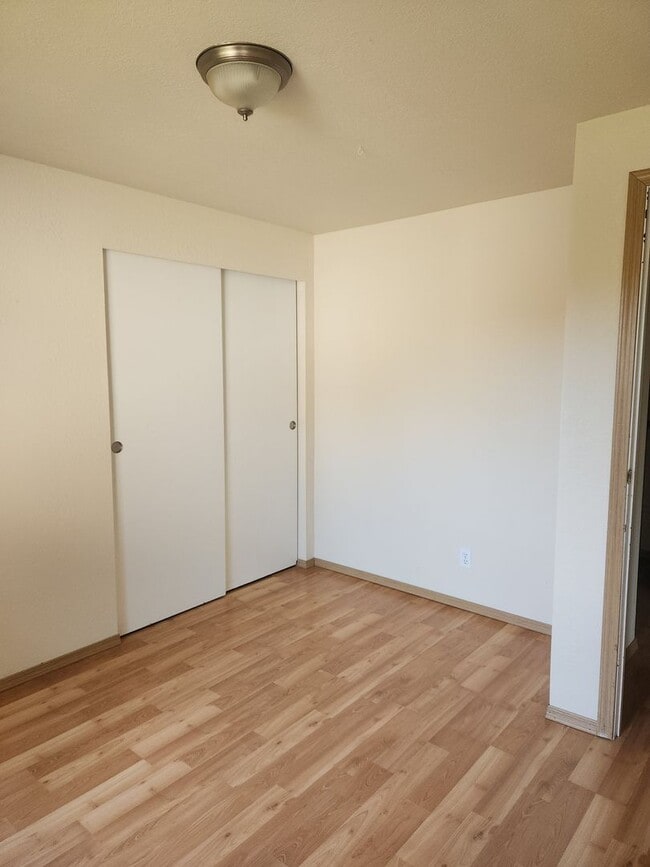 Building Photo - Rambler Available For Rent!!