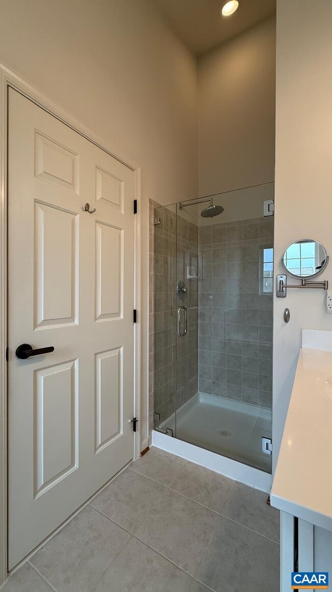 Building Photo - 2350 Abington Dr